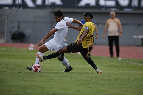 PARANAENSE 2026: Galo Maringá perde em casa para o Cascavel